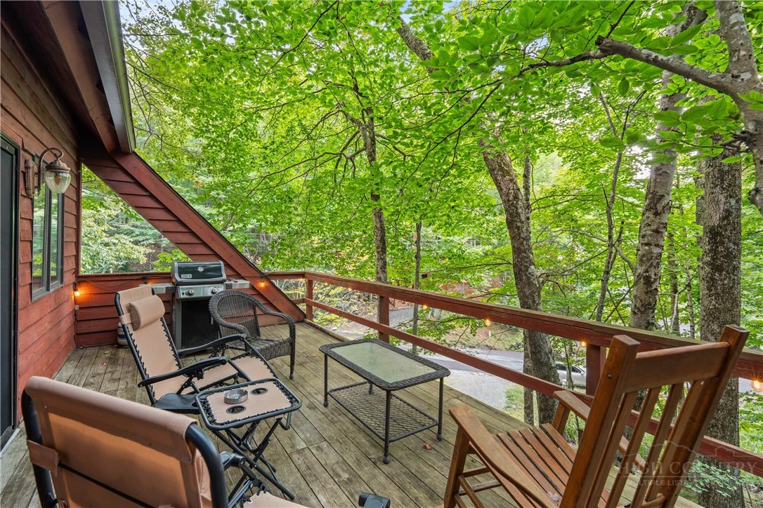 Image number 10 for the current listing