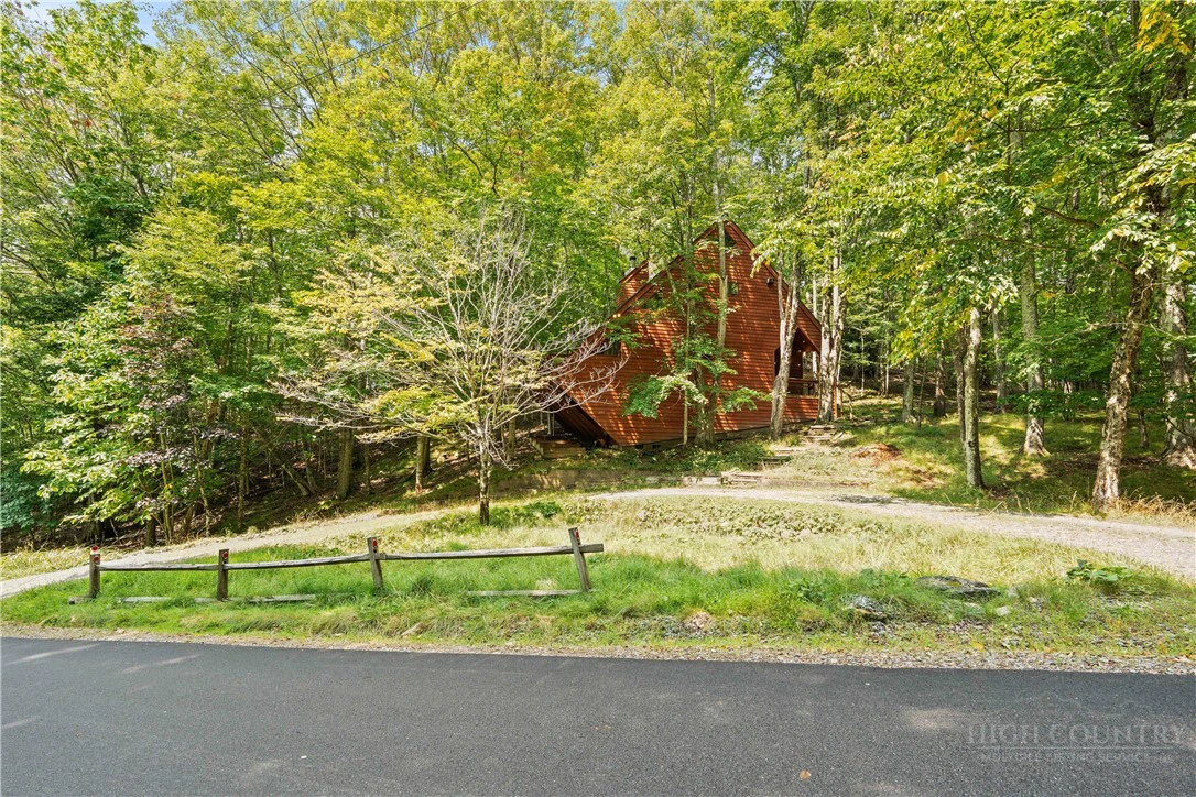 Image number 3 for the current listing