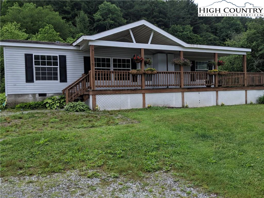 Image number 1 for the current listing