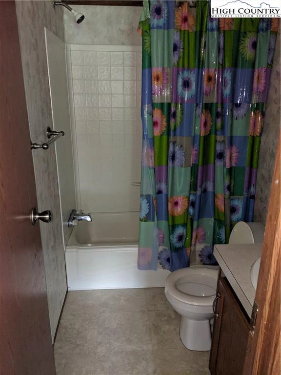 Image number 12 for the current listing