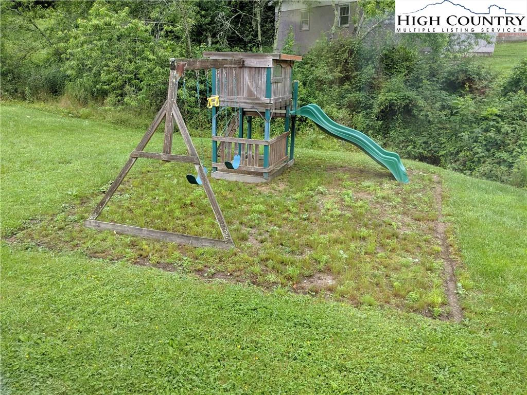 Image number 6 for the current listing