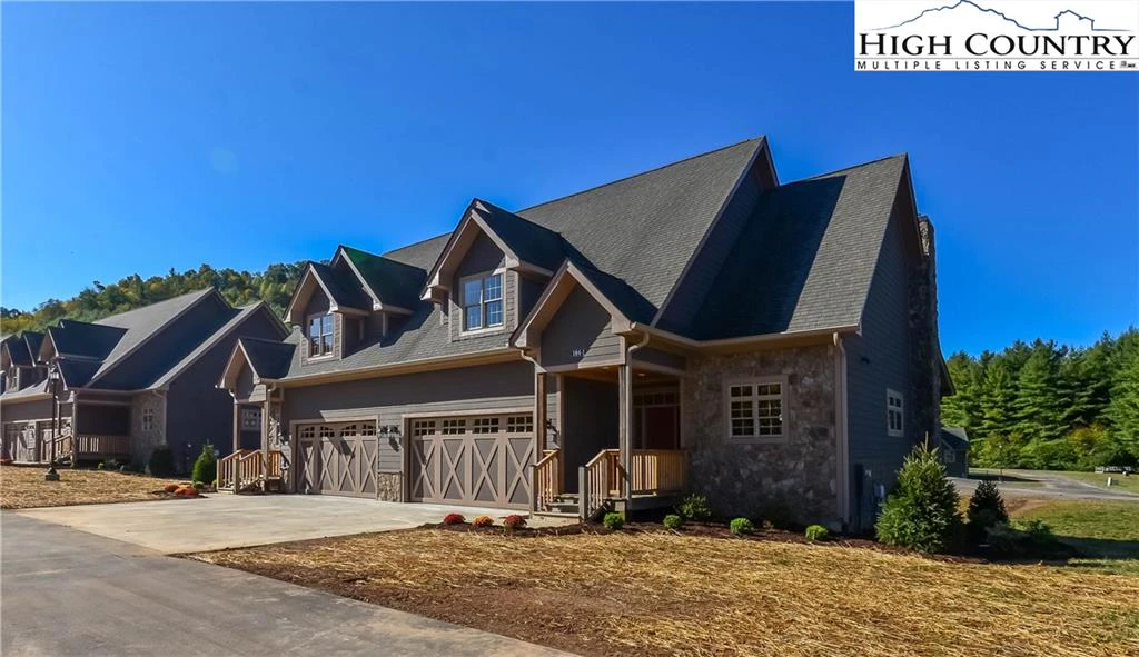 Image number 1 for the current listing