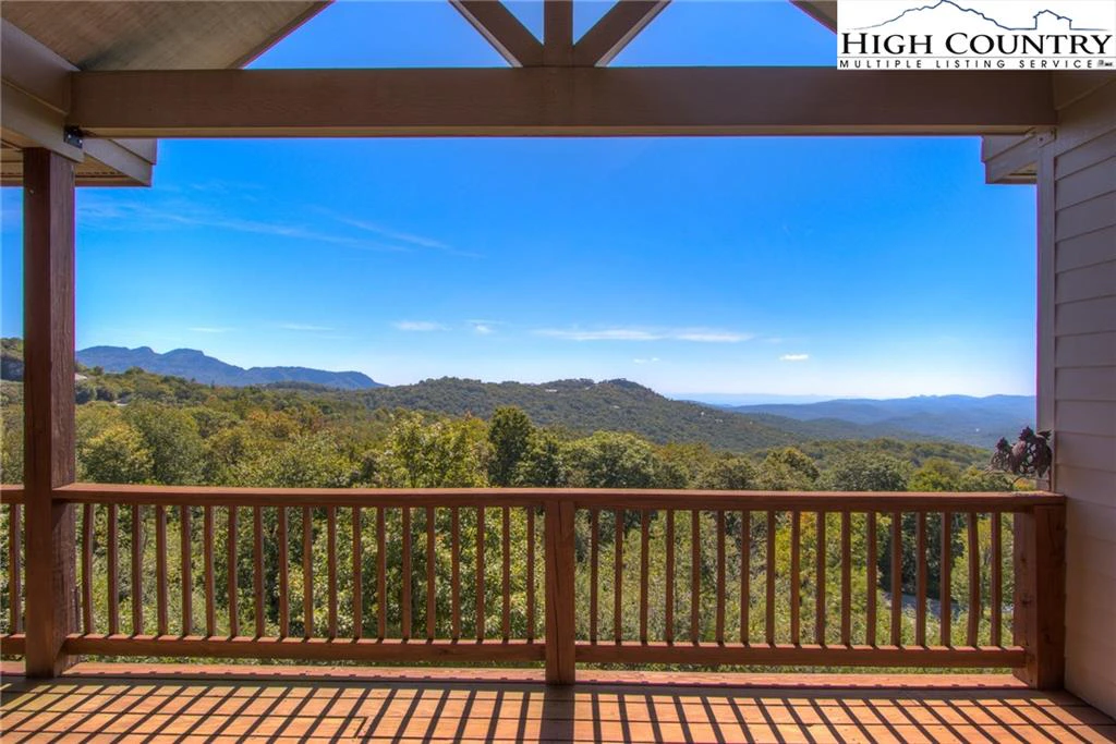 Image number 6 for the current listing