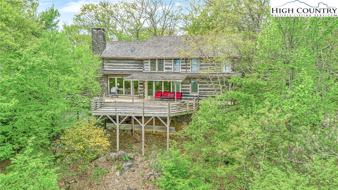 Image number 1 for the current listing