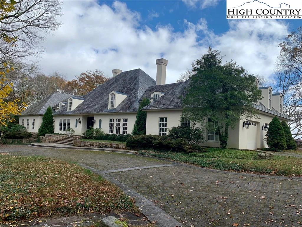 Image number 5 for the current listing