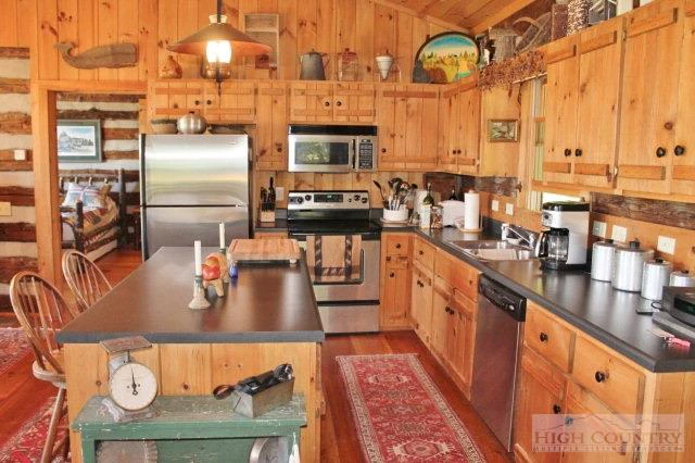 Image number 8 for the current listing