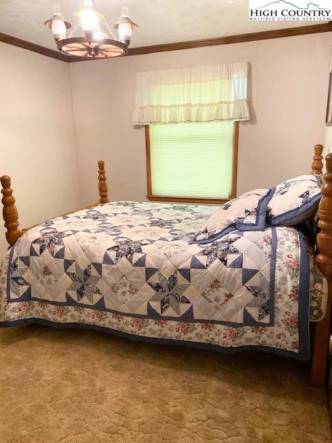 Image number 3 for the current listing