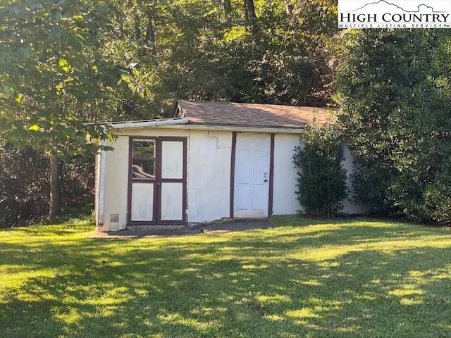 Image number 6 for the current listing