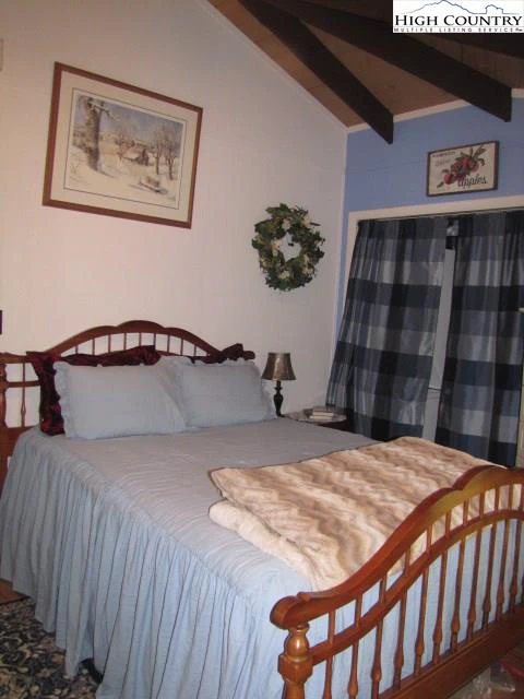 Image number 10 for the current listing