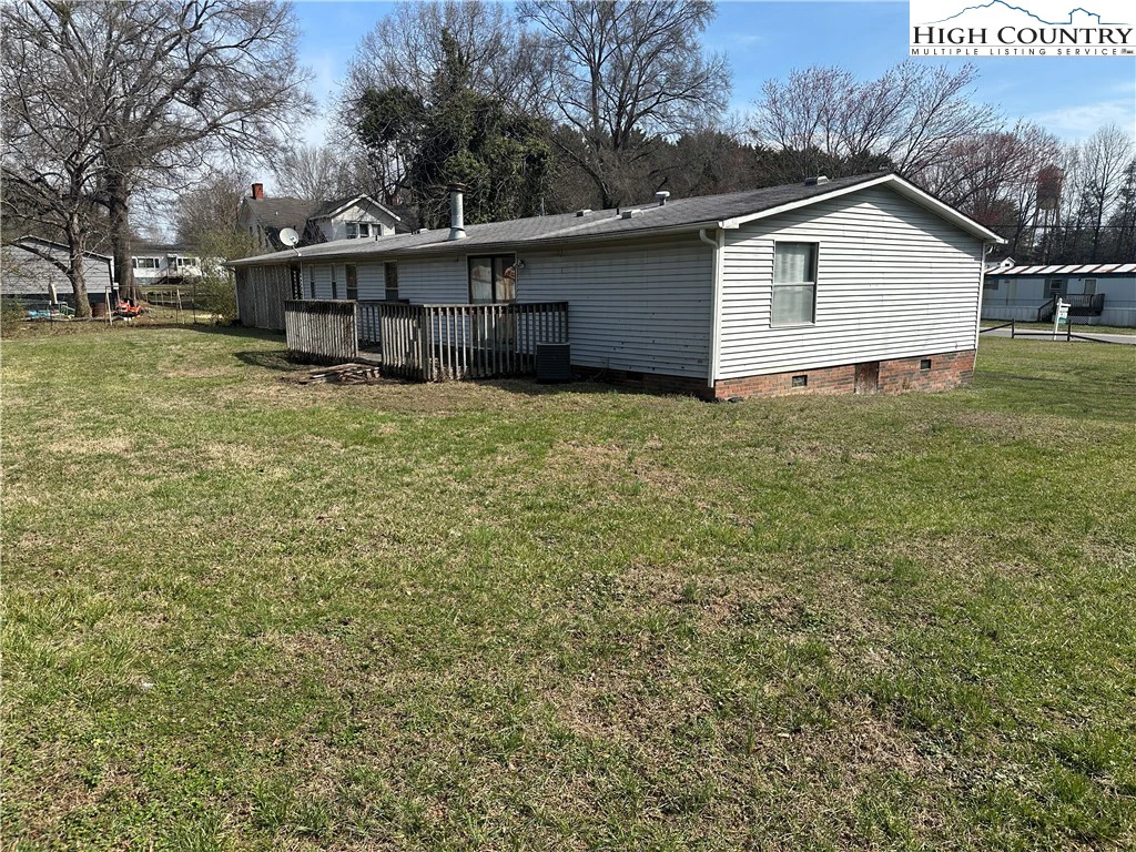 Image number 5 for the current listing