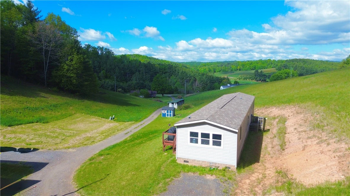 Image number 13 for the current listing