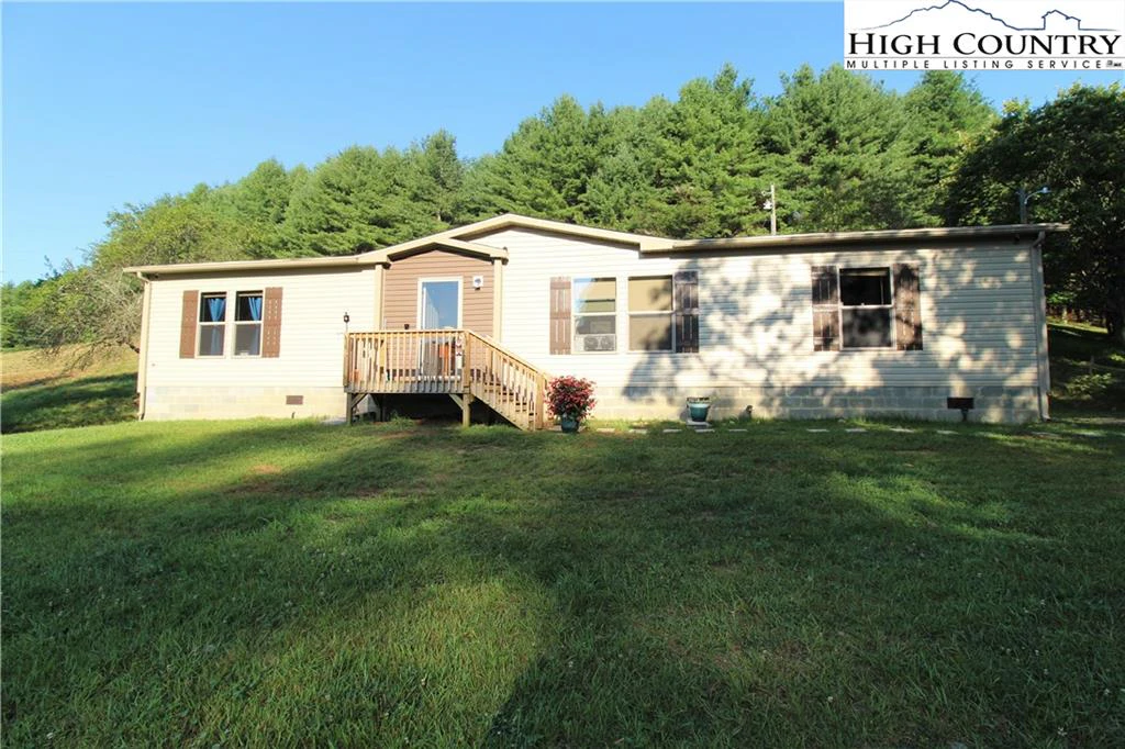 Image number 17 for the current listing