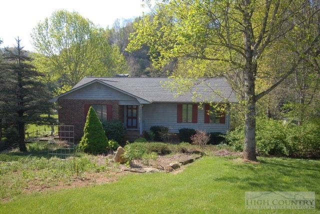 Image number 1 for the current listing