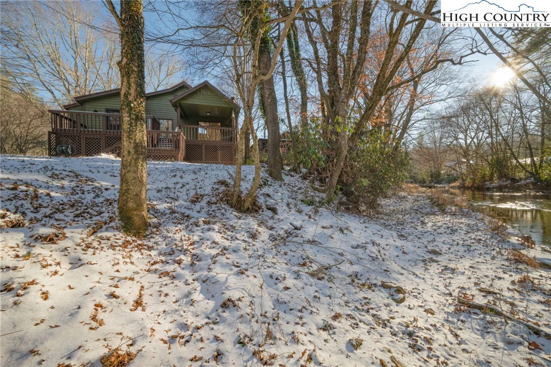 Image number 18 for the current listing