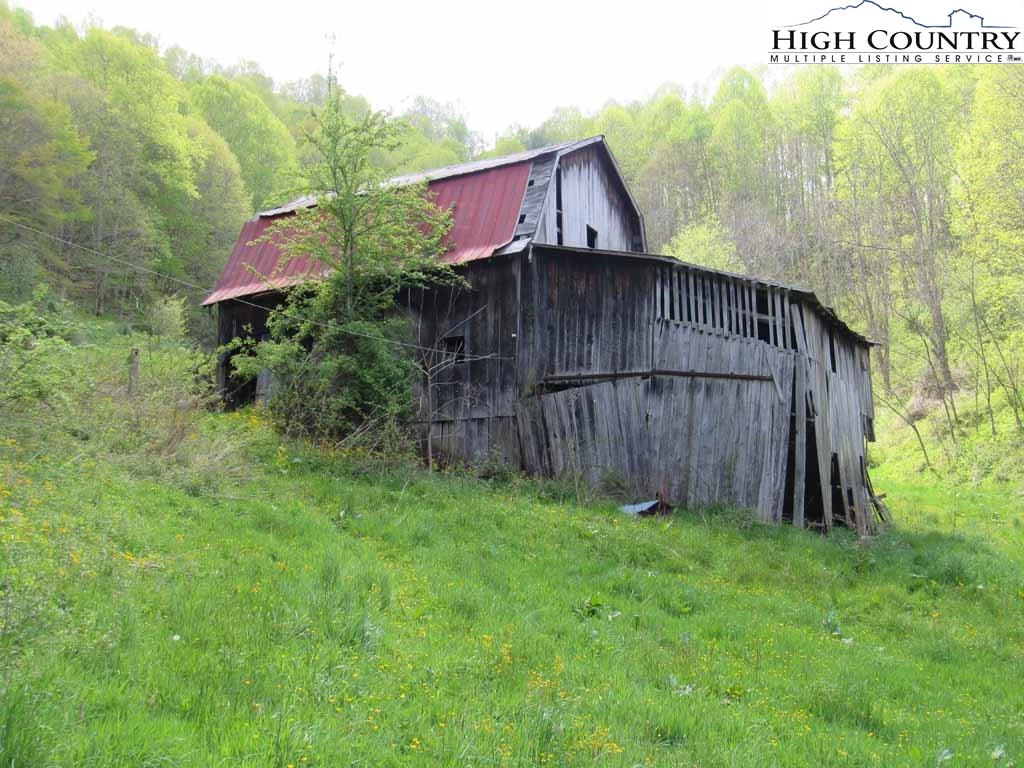 Image number 5 for the current listing