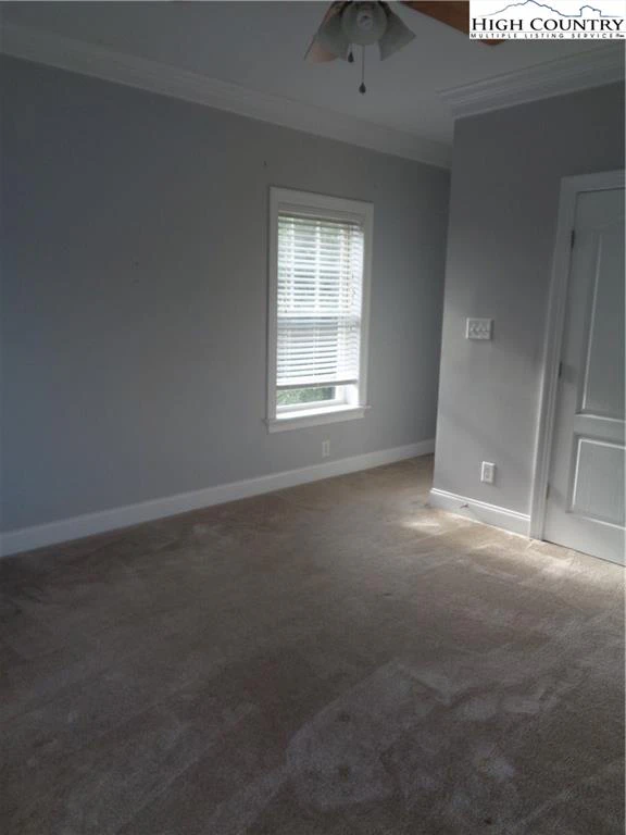 Image number 6 for the current listing