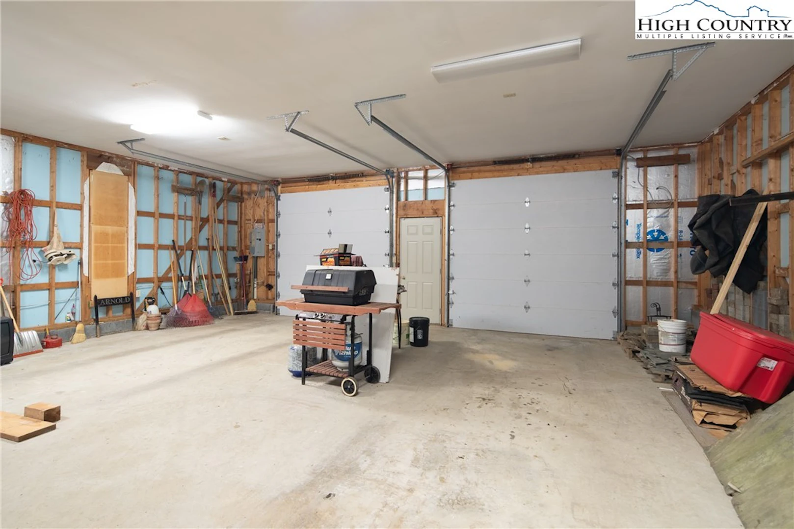 Image number 8 for the current listing