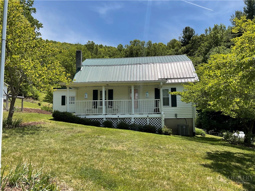 Image number 3 for the current listing
