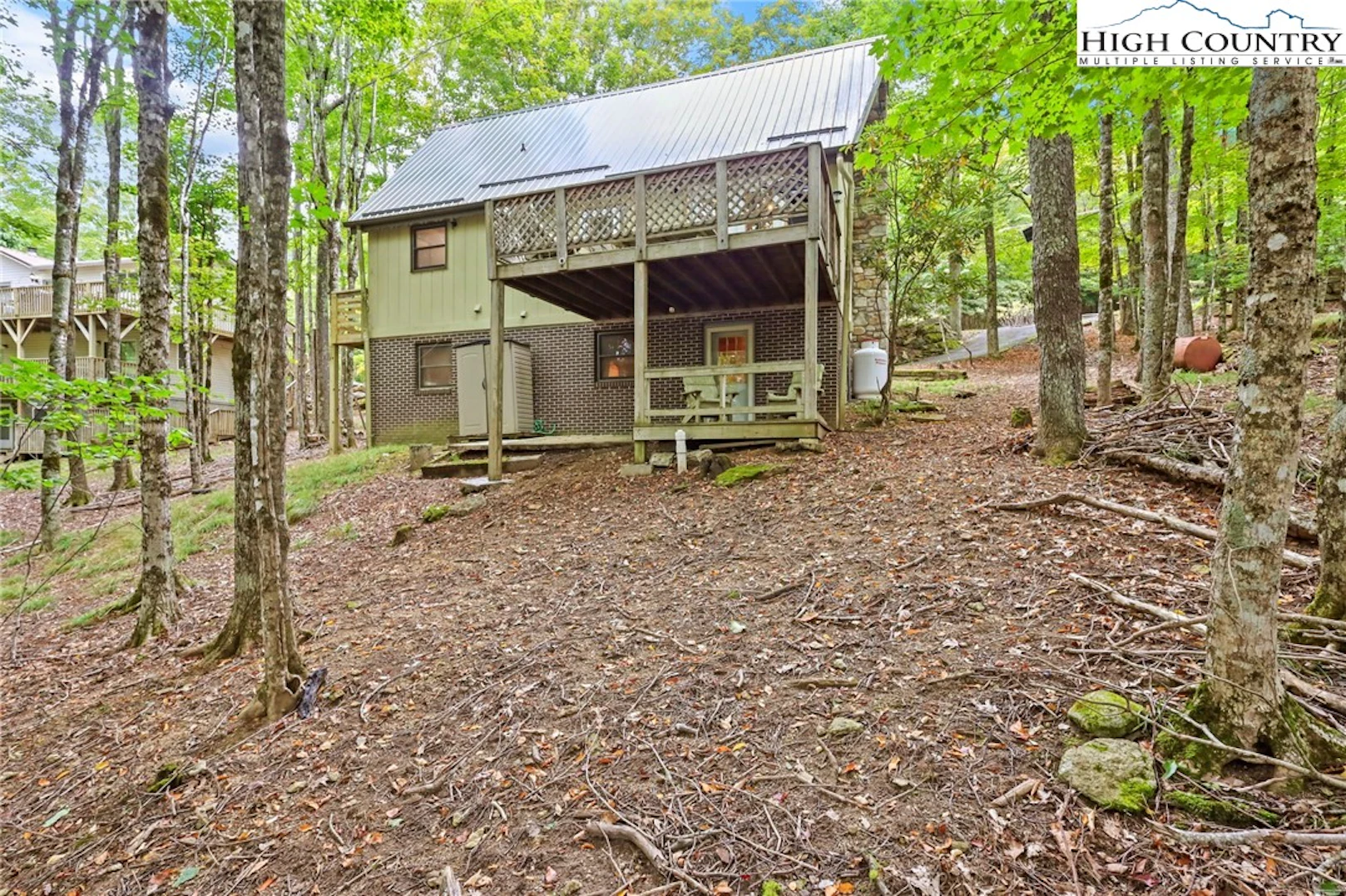 Image number 16 for the current listing