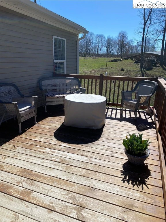 Image number 2 for the current listing