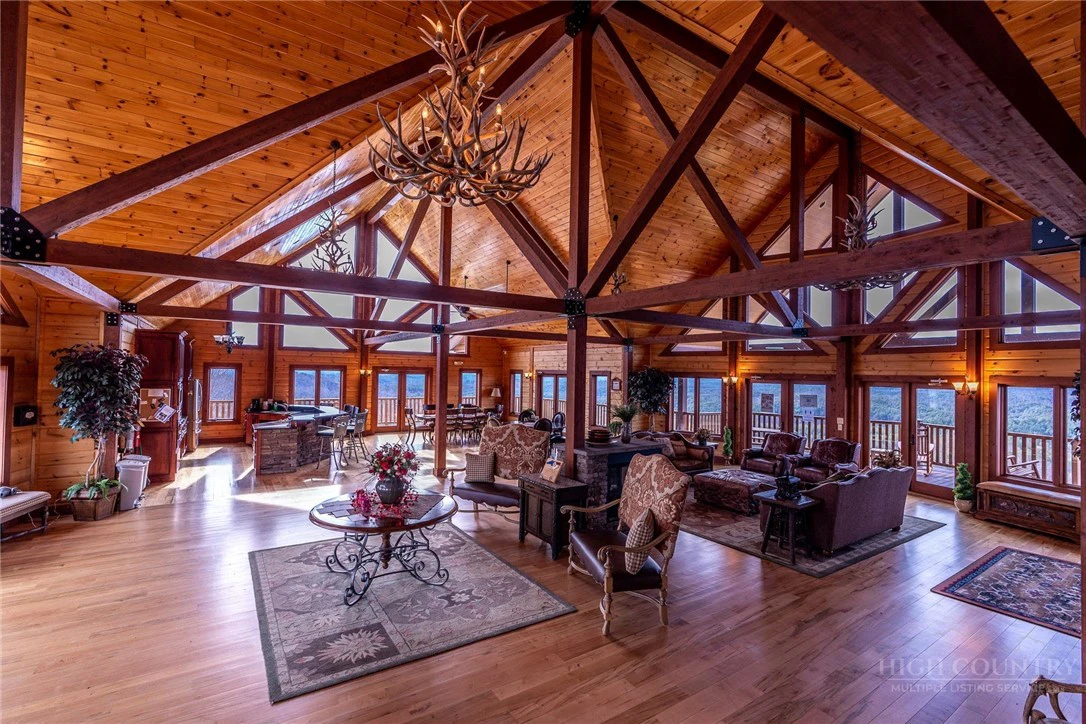 Image number 2 for the current listing