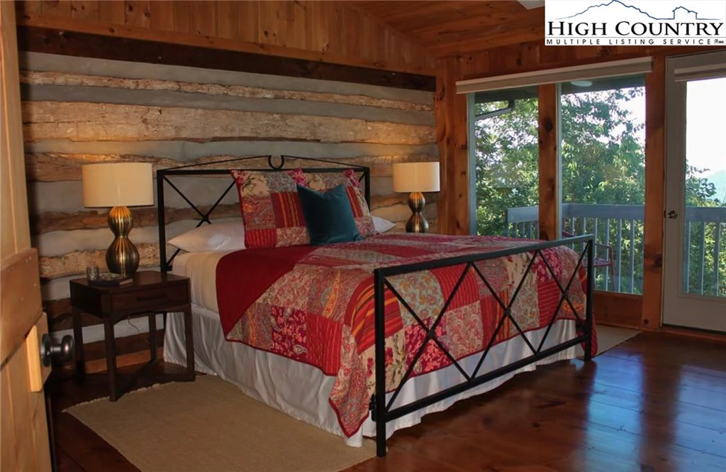 Image number 6 for the current listing