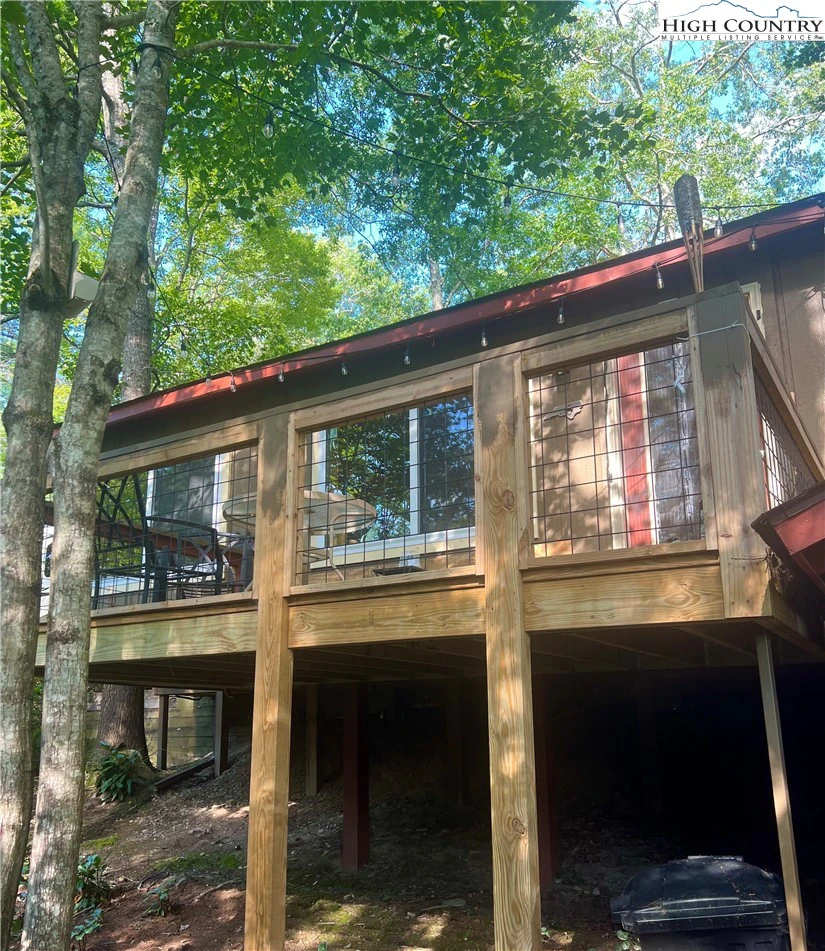 Image number 3 for the current listing