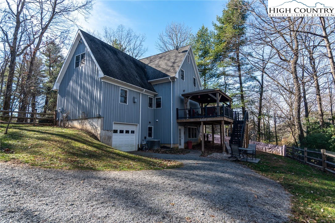 Image number 2 for the current listing