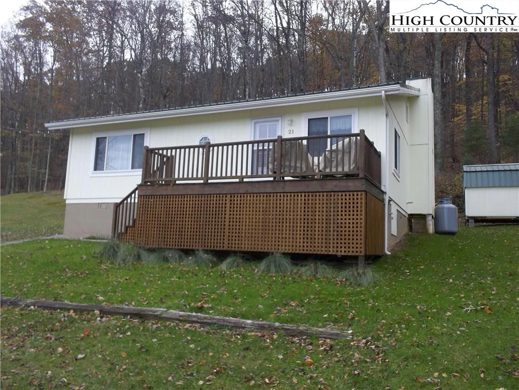Image number 14 for the current listing