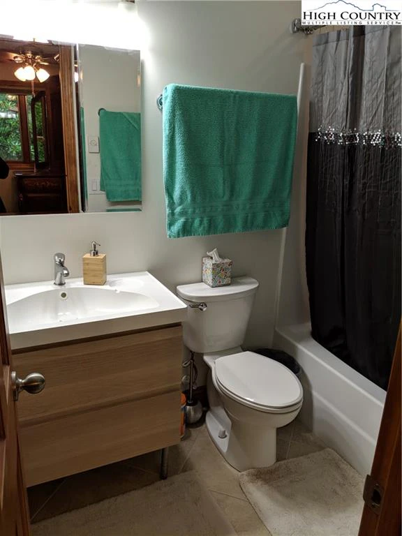 Image number 5 for the current listing