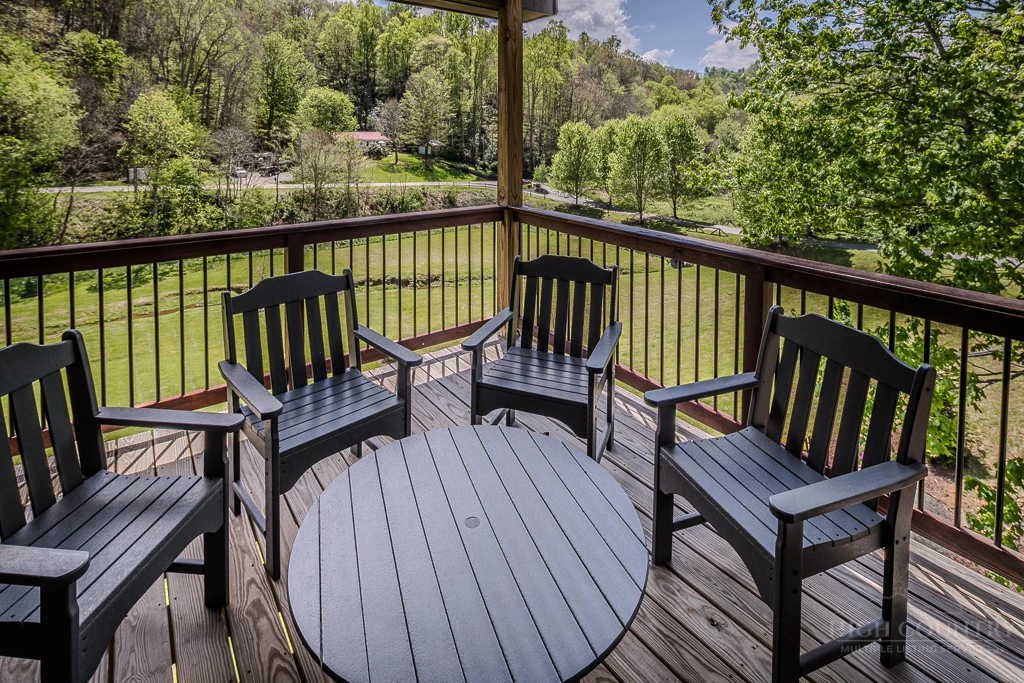 Image number 5 for the current listing