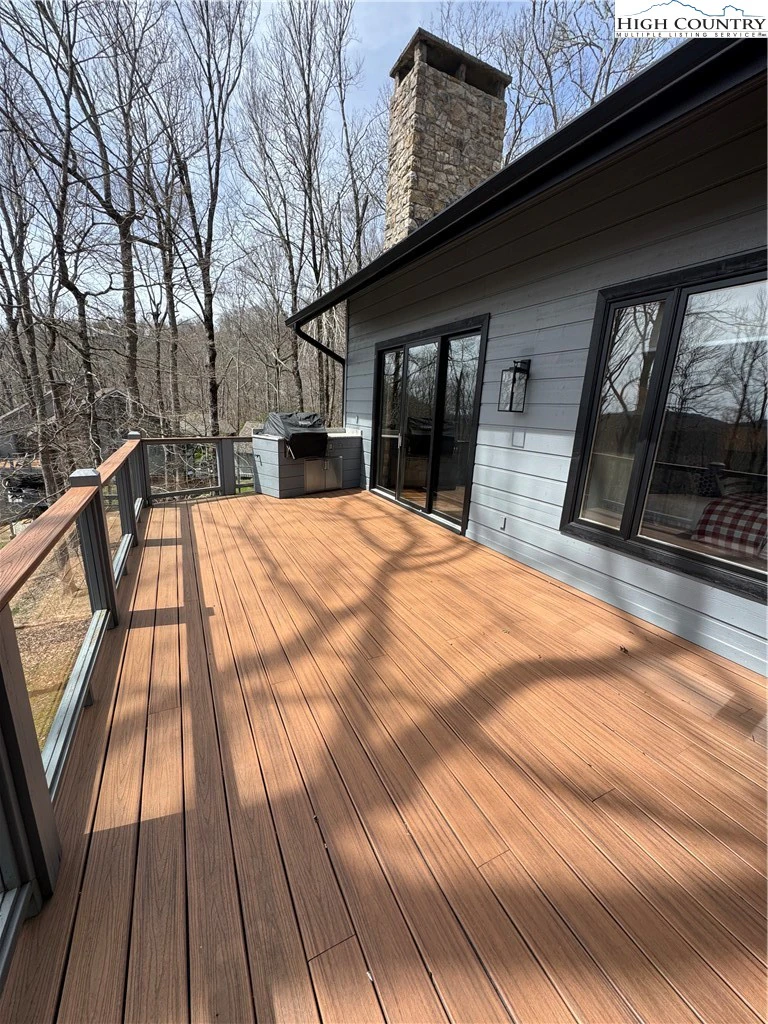 Image number 6 for the current listing