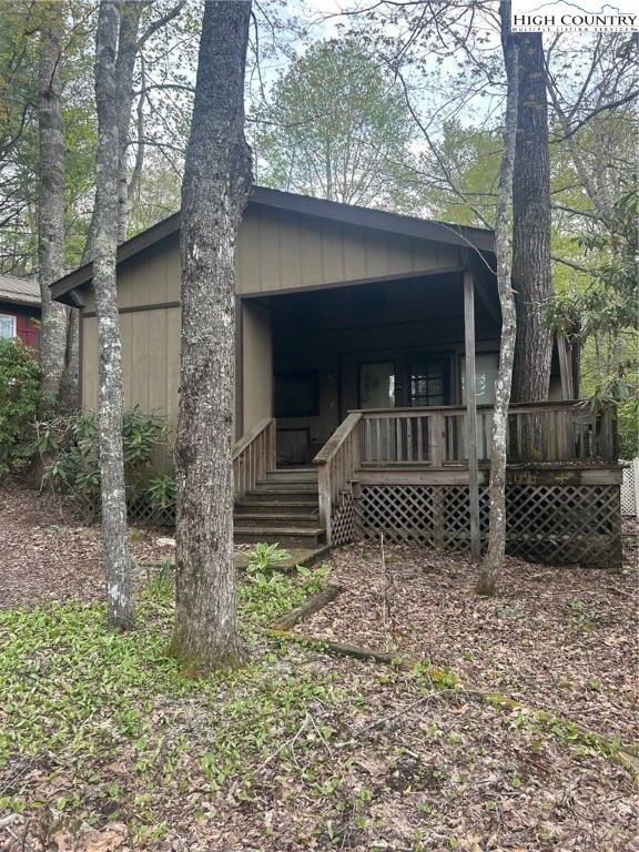 Image number 1 for the current listing