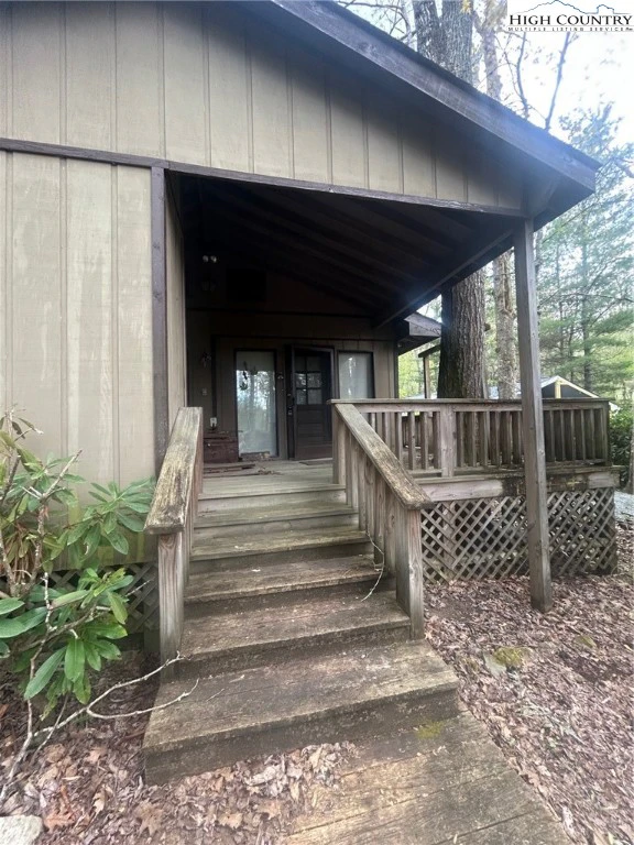 Image number 3 for the current listing