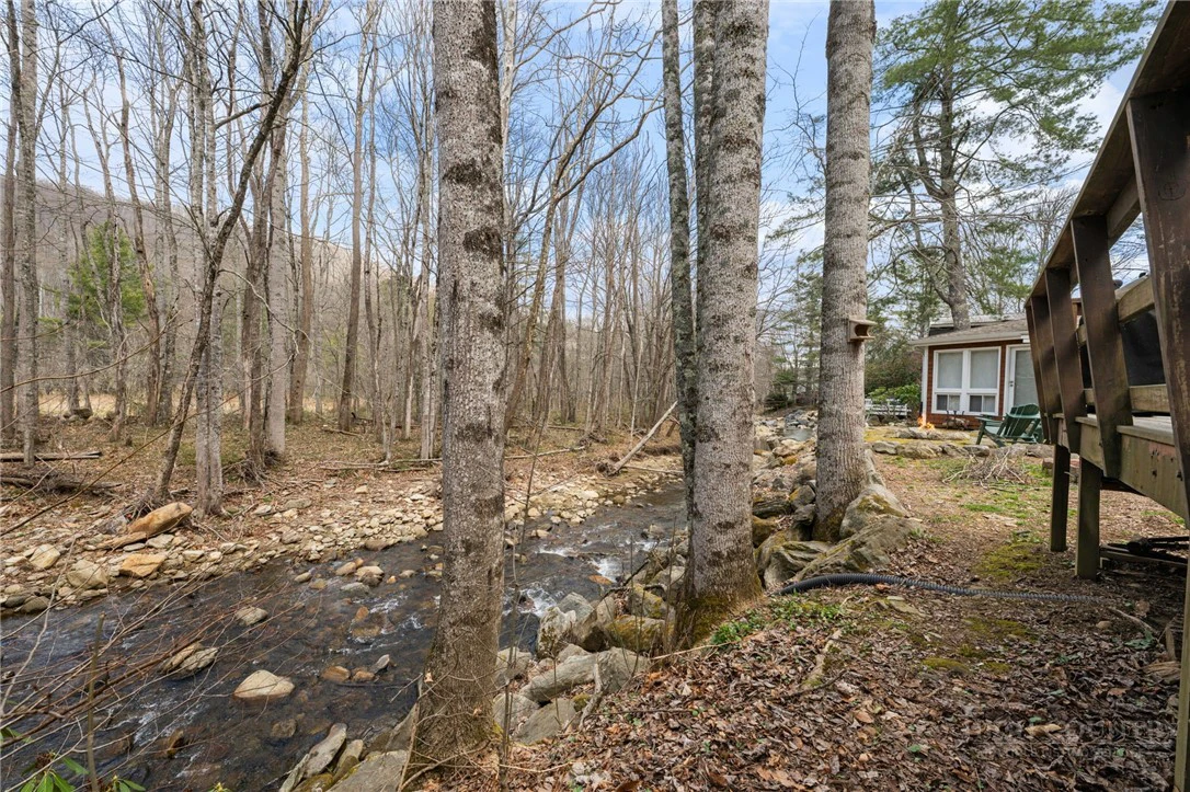 Image number 9 for the current listing