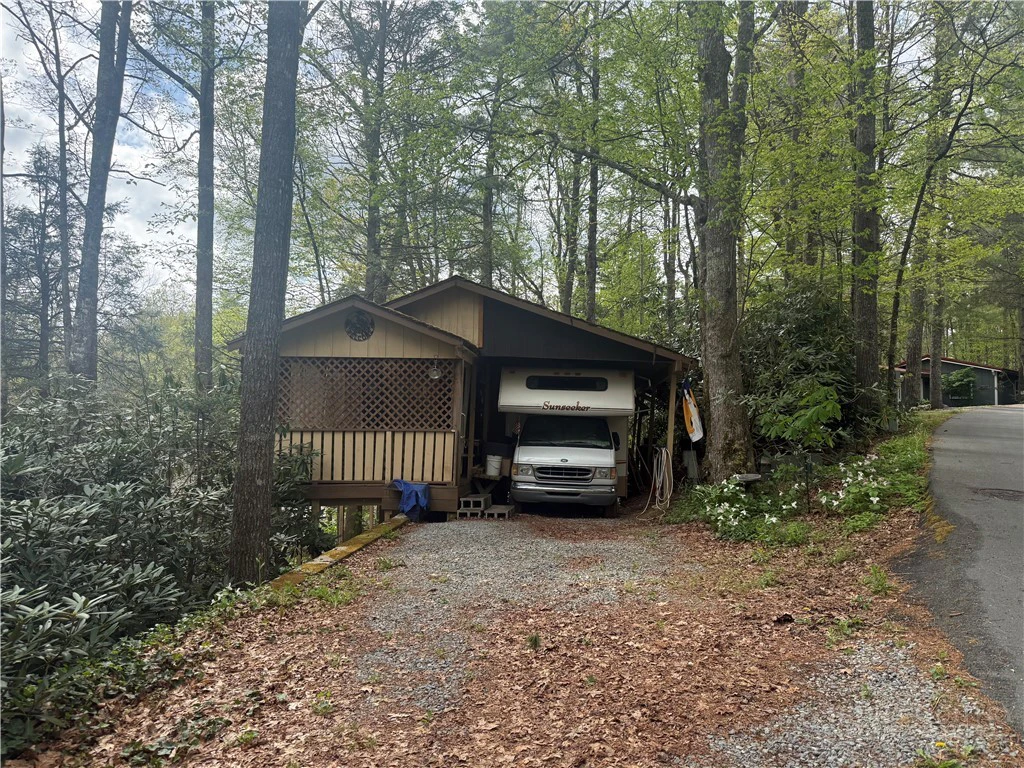 Image number 3 for the current listing