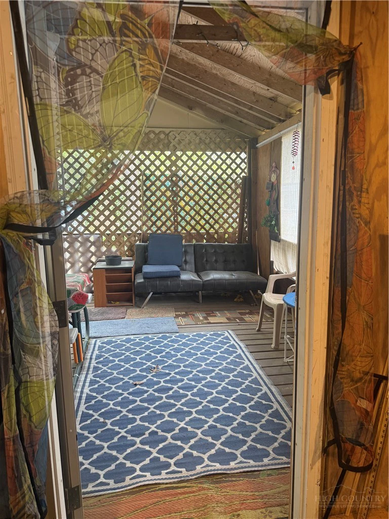 Image number 12 for the current listing