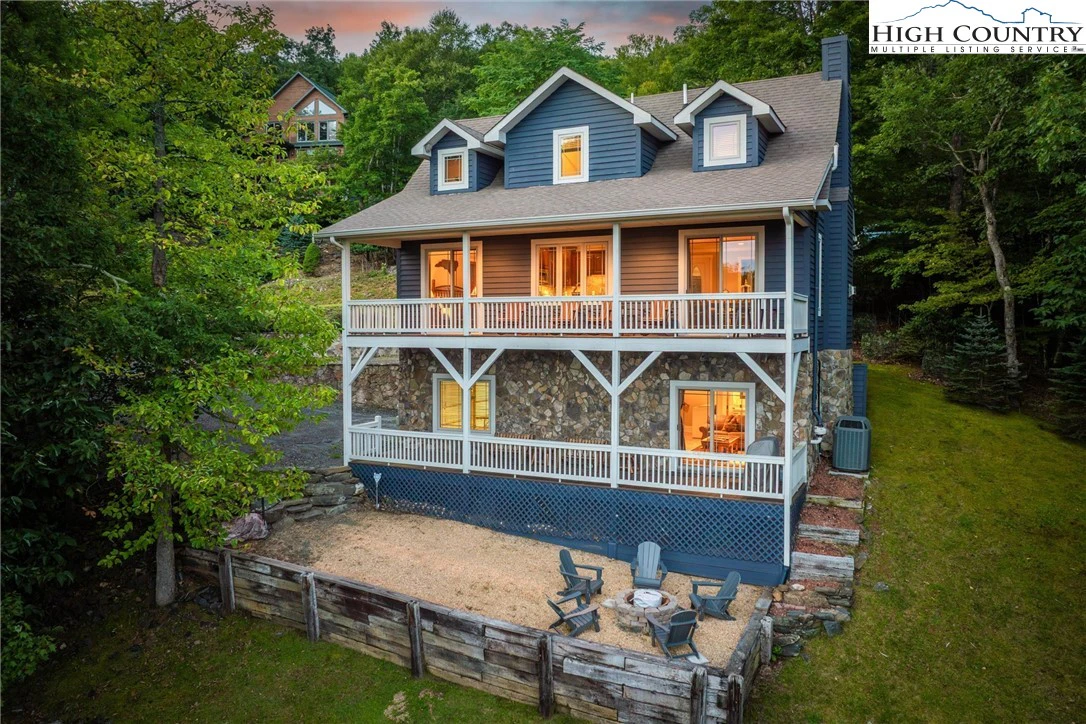 Image number 19 for the current listing