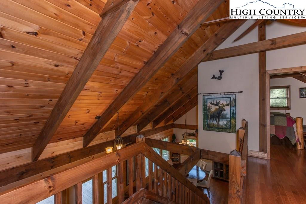 Image number 7 for the current listing
