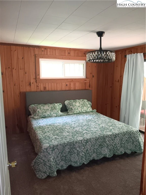 Image number 11 for the current listing