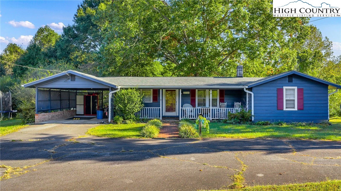 Image number 5 for the current listing