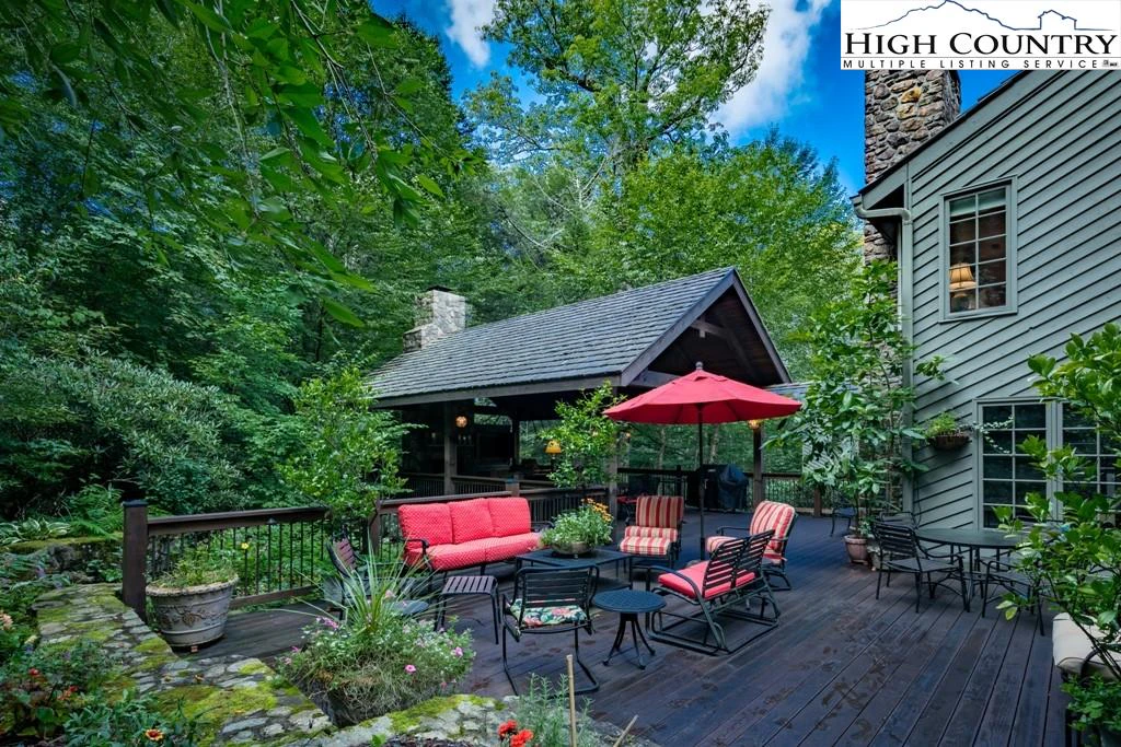 Image number 18 for the current listing