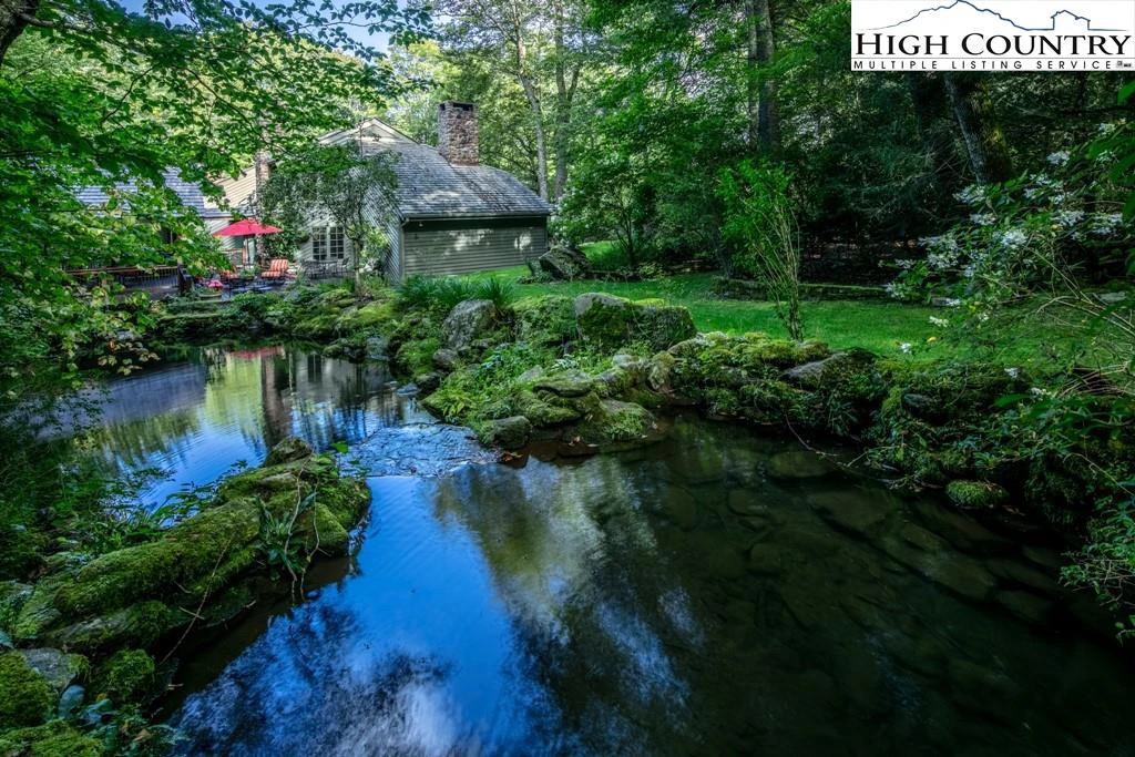 Image number 20 for the current listing