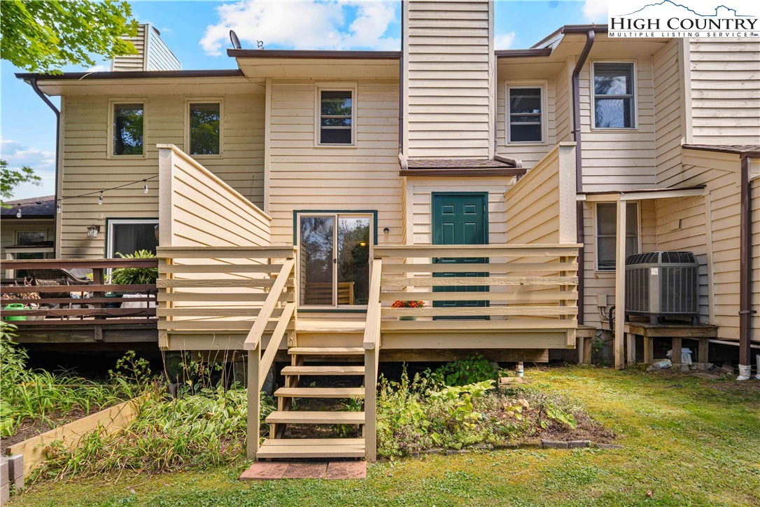 Image number 6 for the current listing