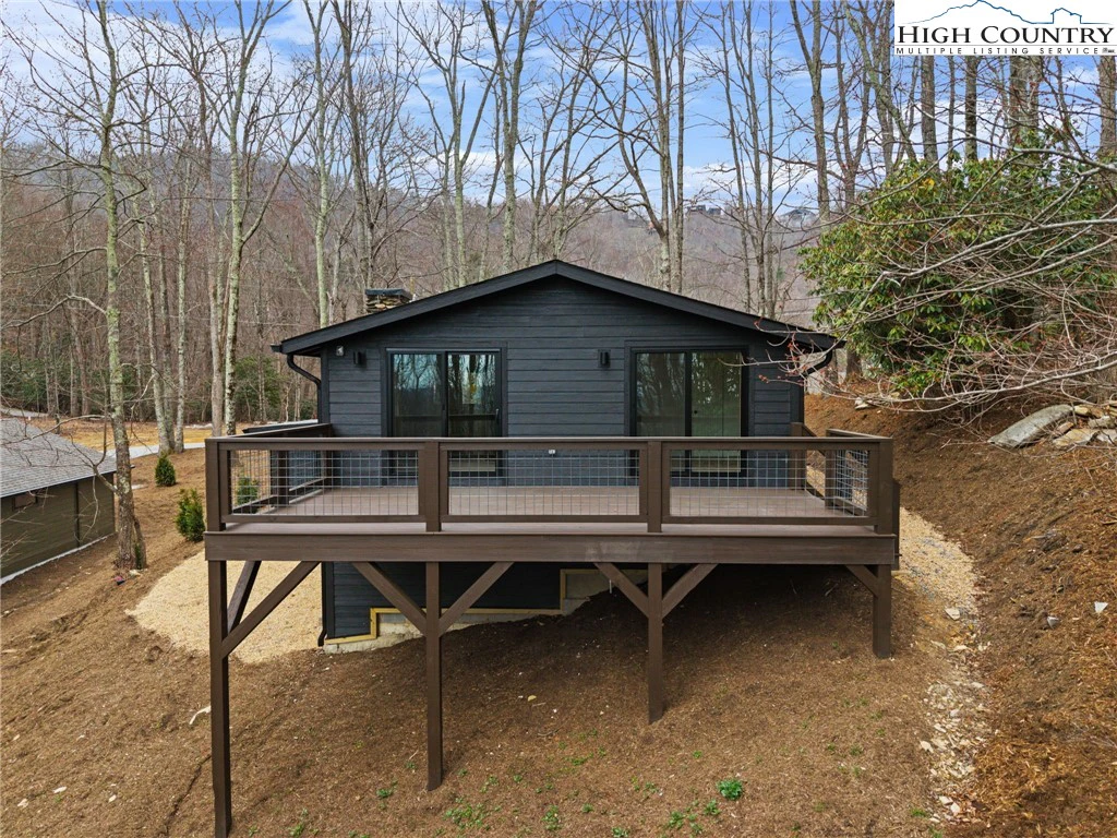 Image number 4 for the current listing