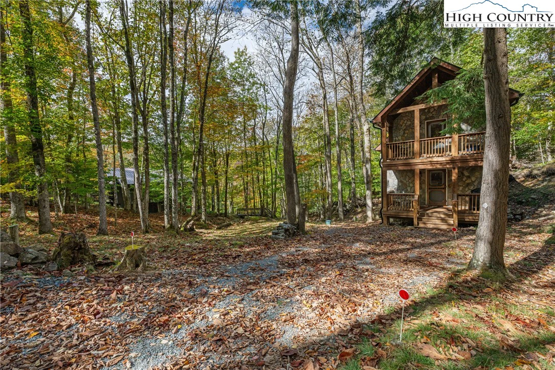 Image number 18 for the current listing