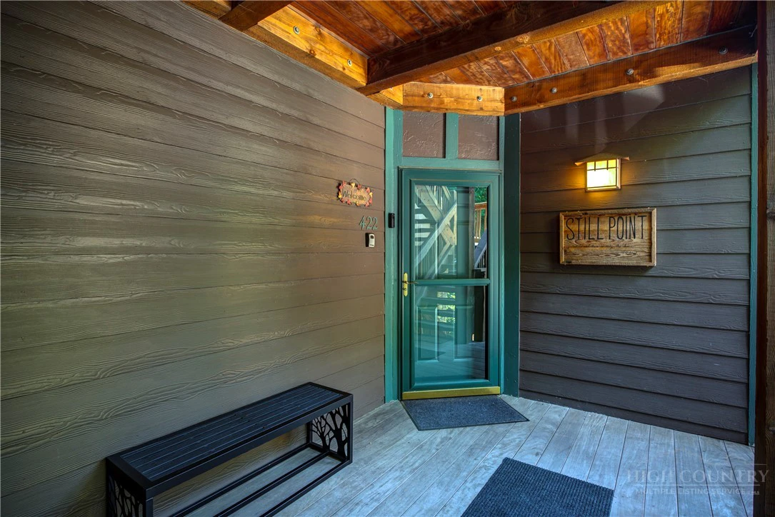 Image number 6 for the current listing