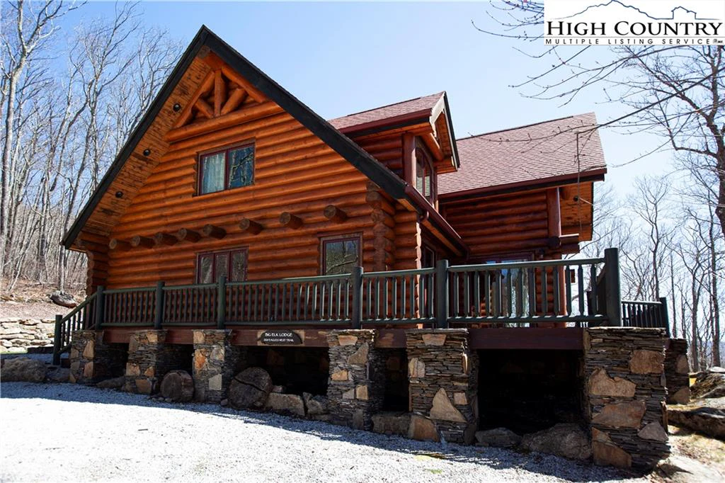 Image number 17 for the current listing