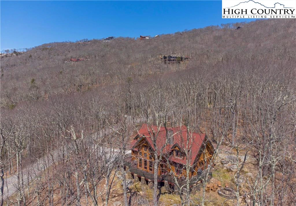 Image number 19 for the current listing