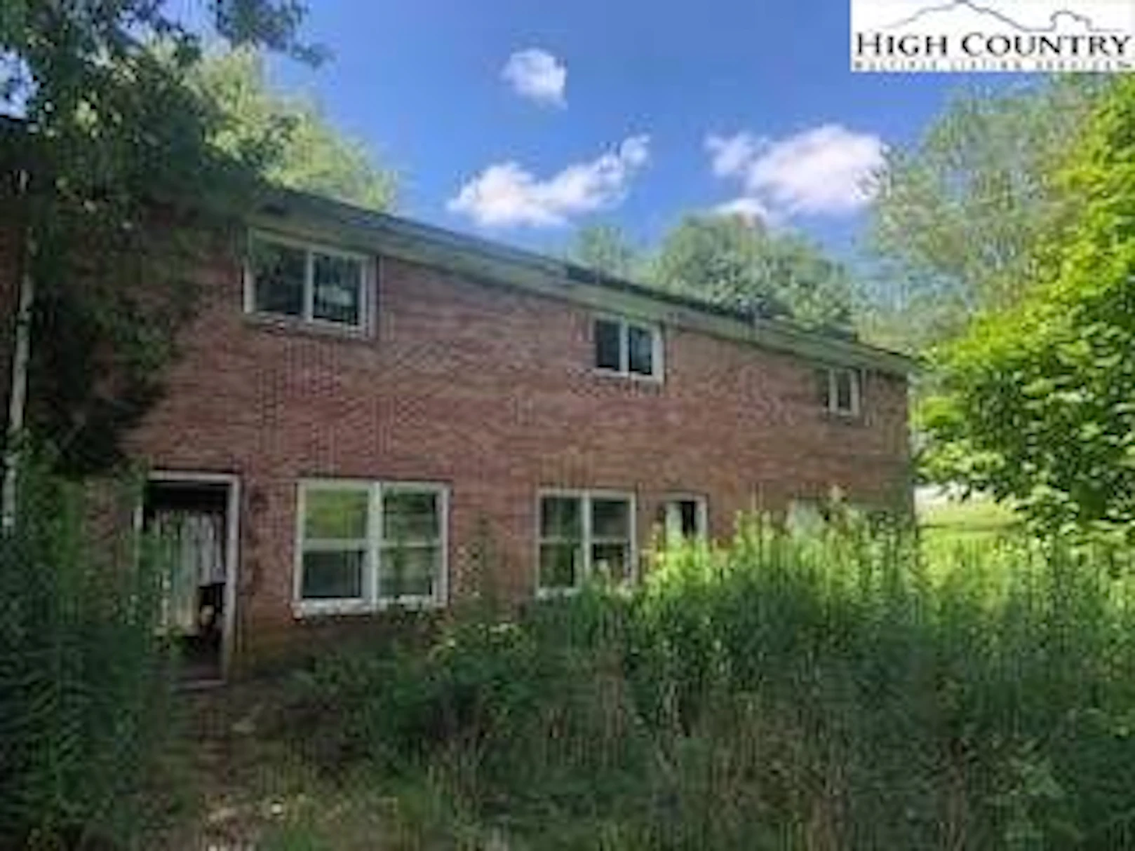 Image number 1 for the current listing